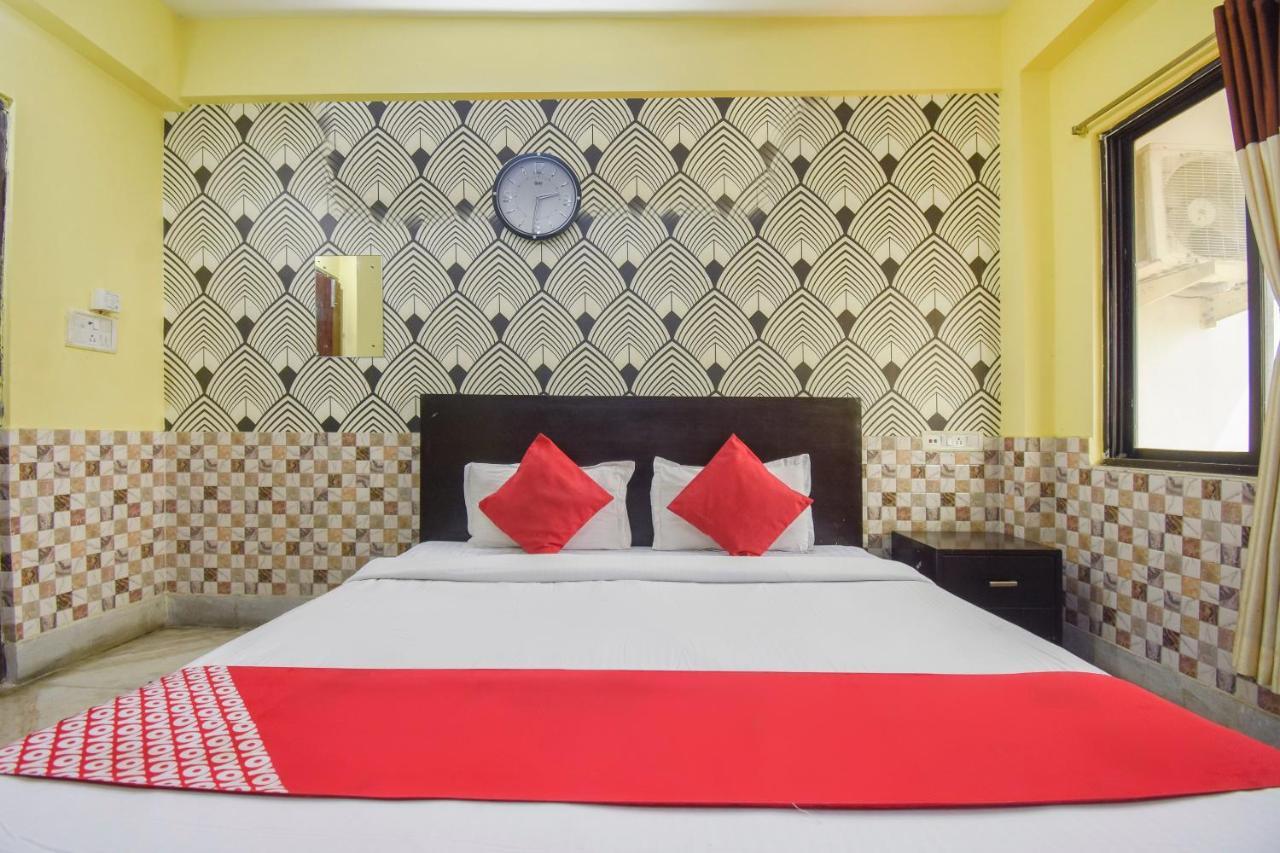 Oyo Flagship 72260 Seema International Hotel Gauripur Ngoại thất bức ảnh