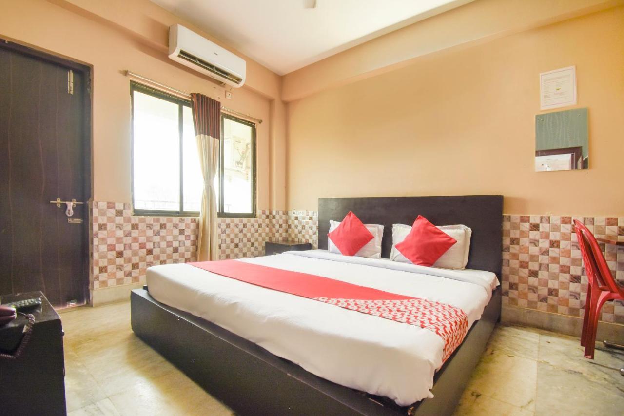 Oyo Flagship 72260 Seema International Hotel Gauripur Ngoại thất bức ảnh